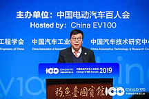 补贴要退坡，上汽拍胸脯