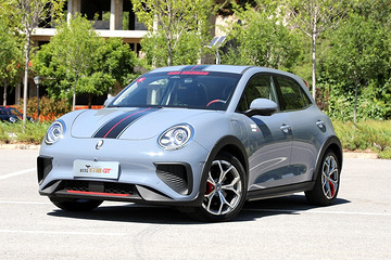 试驾欧拉好猫GT：谁说复古萌不可以运动？