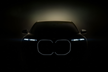 寶馬電動化：短期、中期和長期戰(zhàn)略