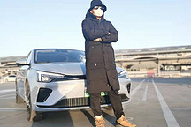  开着高配版ER6玩一天，右腿几乎“蜕化”