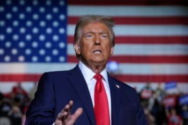 特朗普政策变动：汽车行业面临关税威胁与电动车补贴削减