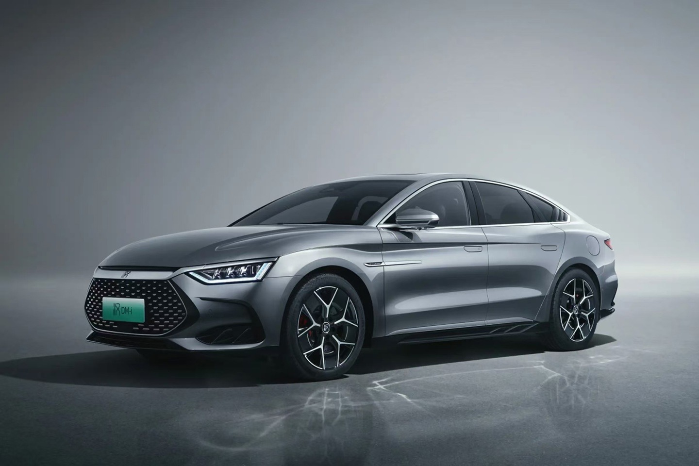 比亚迪、特斯拉、理想等六车企获首批“汽车隐私保护”标识