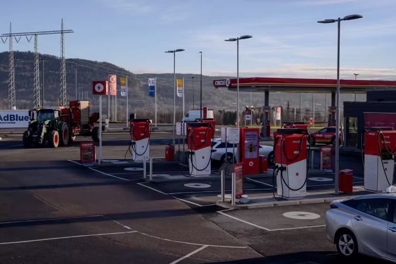 挪威成为全球首个停售燃油新车国家