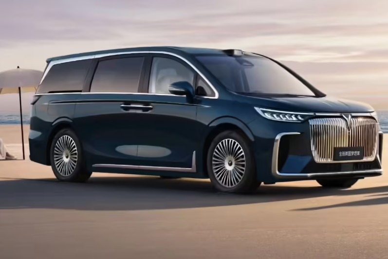 岚图梦想家乾崑版哨兵模式预计 12 月 30 日完成 OTA 推送