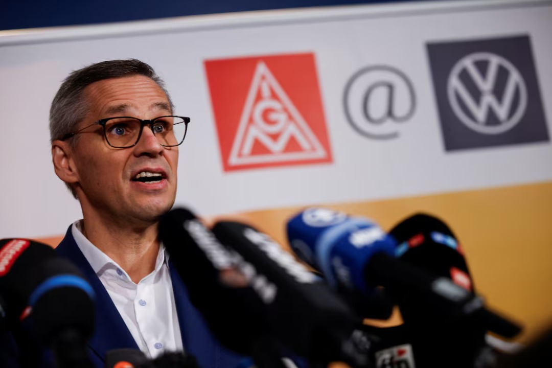 大众汽车员工大会紧张，CEO与劳工领袖冲突