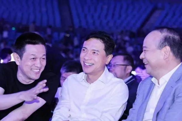 極越善后風波不斷，員工、車主、供應商的多重問題何時解決？