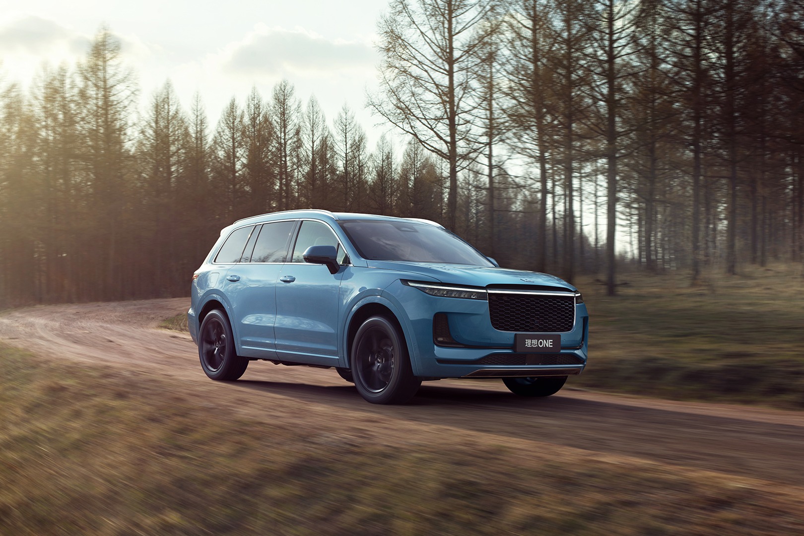 理想汽车7.0车机系统31日推送，AI助手“理想同学”上线