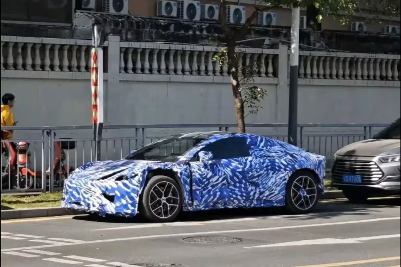 比亚迪全新跑车谍照曝光，性能对标保时捷911