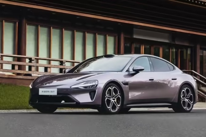 奔驰、宝马、奥迪2024年全球销量均下滑，比亚迪理想等新势力崛起