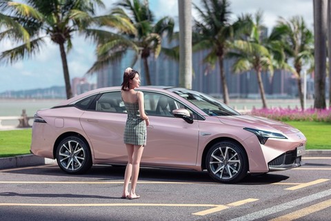 Aion S plus，为什么一定要to C？