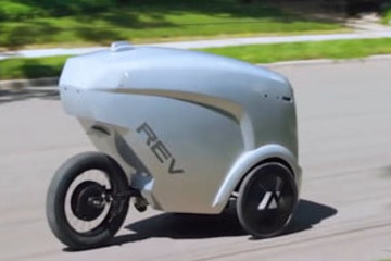 无人送货车，自行车道上机器外卖小哥，会给生活带来怎样的改变