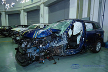 中保研对新能源首次动刀，丐版小鹏G3获3优评价，主动安全近满分？