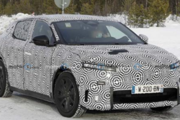 雷诺Megane谍照曝光，预计续航450km，或在年底亮相