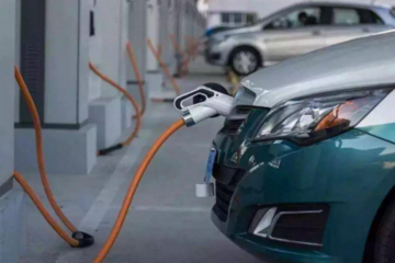 新能源市场发展迅速，车企问题频出，发展速度是否该缓缓了？