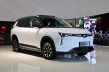 双联屏设计科技感十足，威马W6将在上海车展上市交付