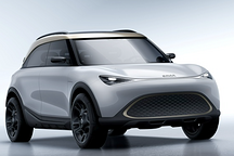 奔馳吉利聯(lián)合“觸電”，并配備勞斯萊斯同款對開門