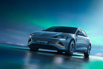 8月零售销量排名公布，比亚迪海豹表现亮眼，同比增长77560%