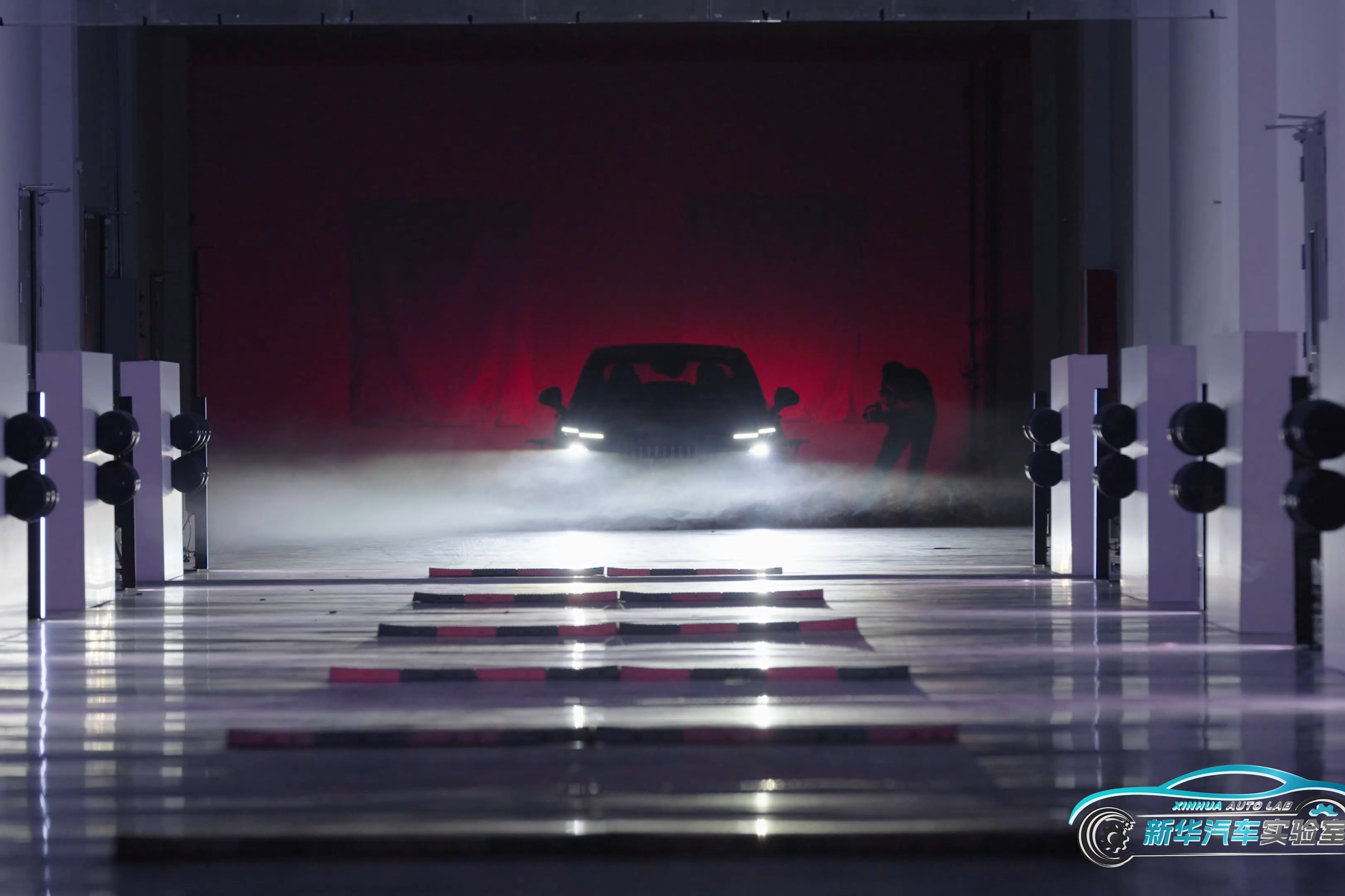 荣威M7 DMH发布同级唯一AI mCDC底盘，爆单预定！9月17日正式上市