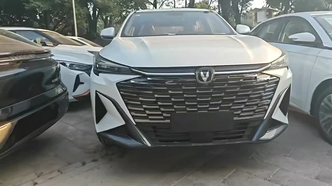 新车长安CS75 低首付购车