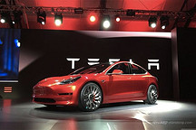 这就是马斯克想造的那辆车：特斯拉Model 3最详细试驾体验