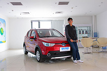 实验：车外正常锁车后能否在车内打开车门？