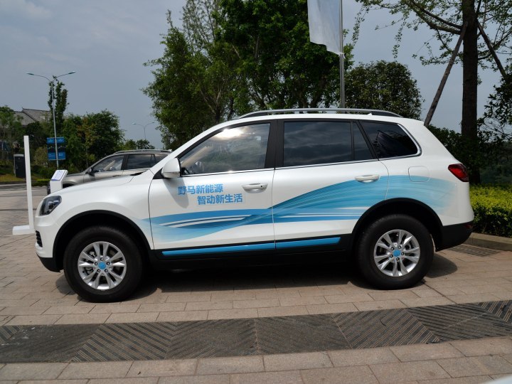 汽车旗下u能e350车型正式上市,新车是一款基于野马t70打造的纯电动