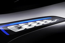 使用OLED灯组 奔驰EQA概念车最新预告图