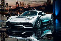 F1基因顶级跑车 AMG Project One正式发布