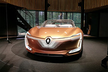 电动化与互联出行方式的探索 雷诺SYMBIOZ概念车发布