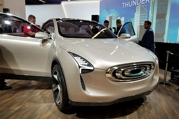 来自台湾 昶洧首款SUV于法兰克福车展发布