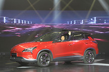 还在喷小鹏汽车“PPT造车”？OUT啦！正确喷姿如下…