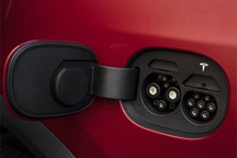 特斯拉：中规车将换“新国标”充电接口