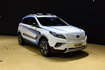 新車EX400L概念車打造 北汽新能源ET400將于11月17日發(fā)布