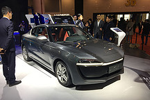 纯电动轿跑 零跑汽车首款量产车S01发布