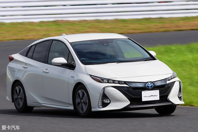 为双擎插上电 日本试驾丰田普锐斯phv