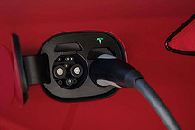 特斯拉换新国标接口 新车于11月17日亮相