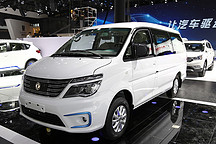 风行菱智M5 EV广州车展上市 续航200km