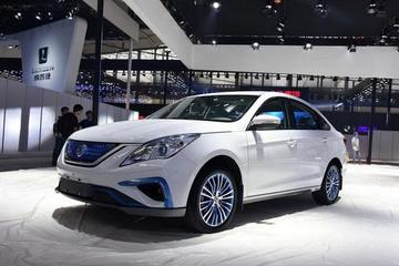 2017广州车展 全新东风风行S50 EV抢先看