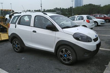 2017广州车展探馆：华泰XEV180实车