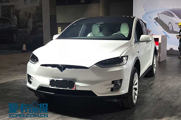 2017广州车展|邦热点 MODEL X国标版实车