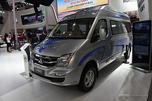 2017广州车展|上市 上汽大通FCV80售30万