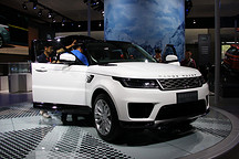 2017广州车展|邦解读:新款揽胜运动版P400e