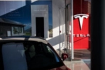 特斯拉Model 3交付量迟迟未公布 华尔街分析师”众说纷纭“