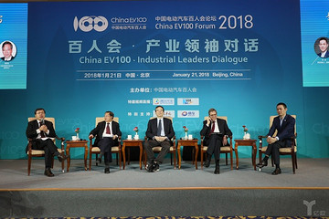 海兹曼与李斌重新定义新一轮汽车革命：传统车企未来依旧是市场主流