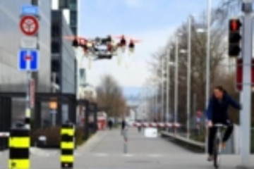 苏黎世大学研发DroNet算法 利用深度学习赋予无人机导航功能