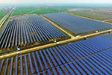 英媒称中国大力发展清洁能源 煤炭等化石燃料缓慢衰落