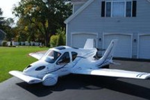 有人想让汽车无人化，还有人想让汽车飞起来