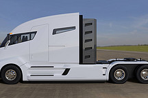 特斯拉擬與其它公司共建 Semi 電動卡車充電站