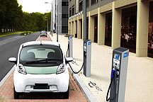 新能源销量一路飘红 车企应承担更多服务责任