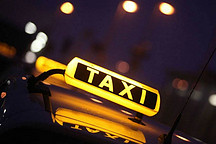 宝马戴姆勒成立共享出行合资公司，是什么让百年竞争对手坐在了一起？